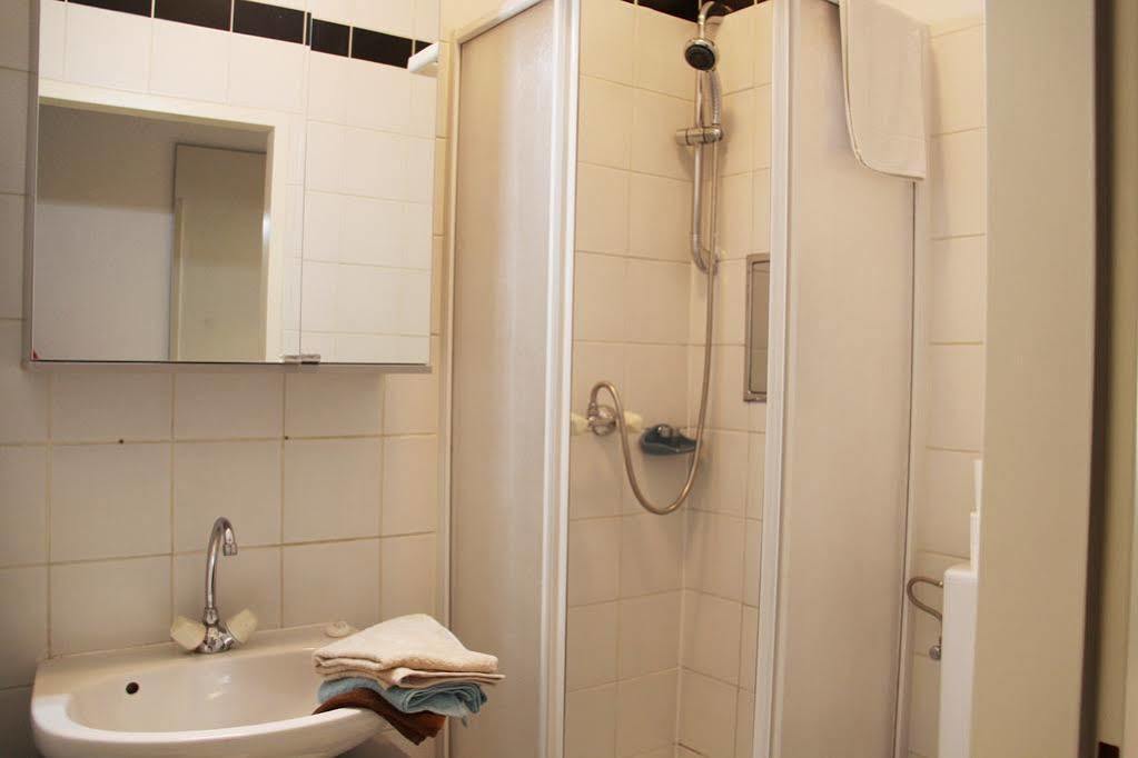 Checkvienna Apartment Khunngasse Buitenkant foto